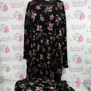 Northern spirit dress flowers velvet velour Floral Long Sleeve Dress